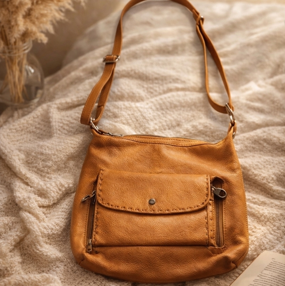 Colab-tan Vegan Leather.